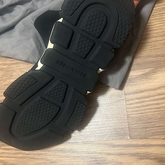 WOMEN BALENCIAGA SIZE 10 - Picture 5 of 8